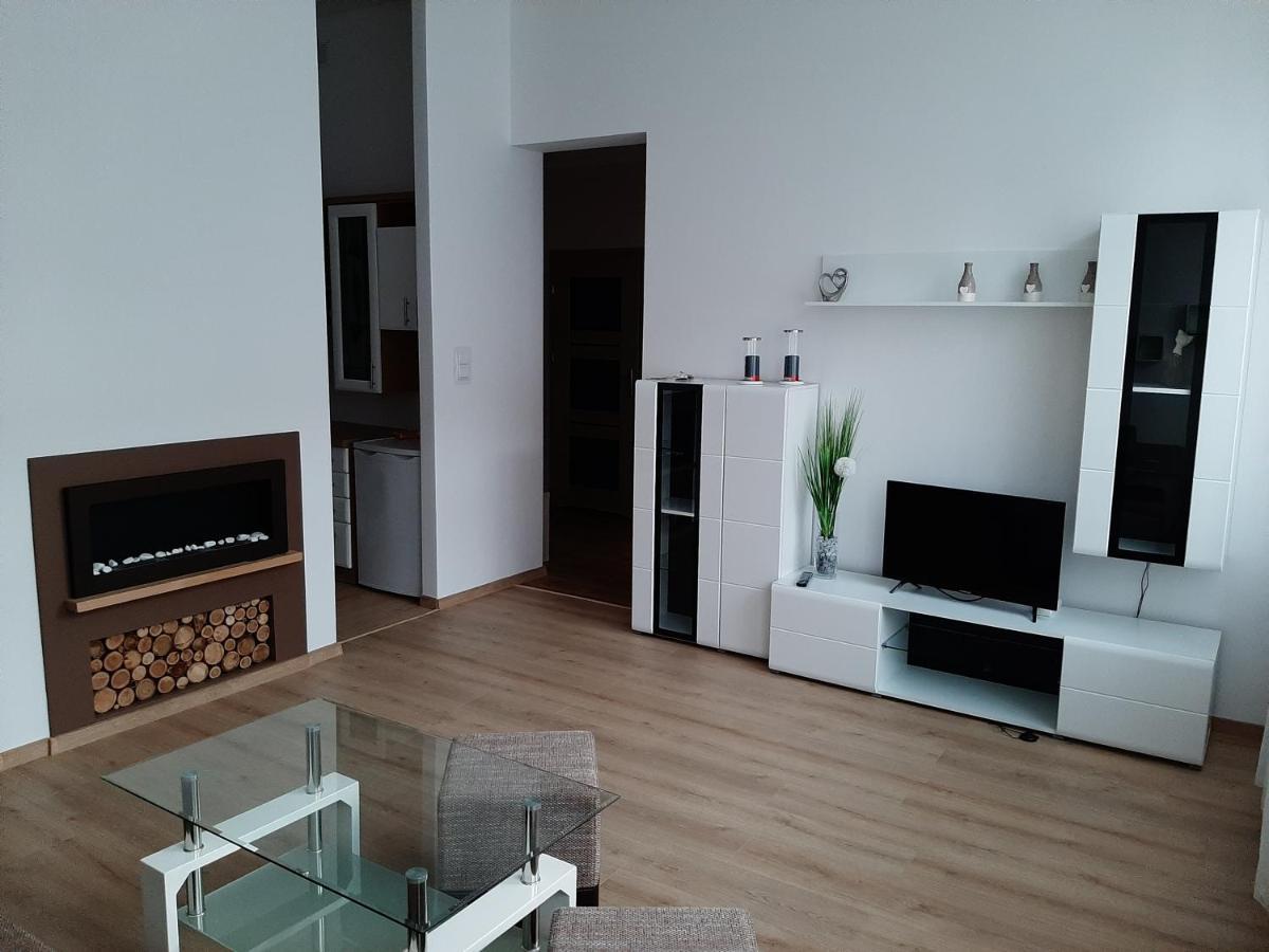 Apartament Nad Jeziorem 奥乐科欧 外观 照片